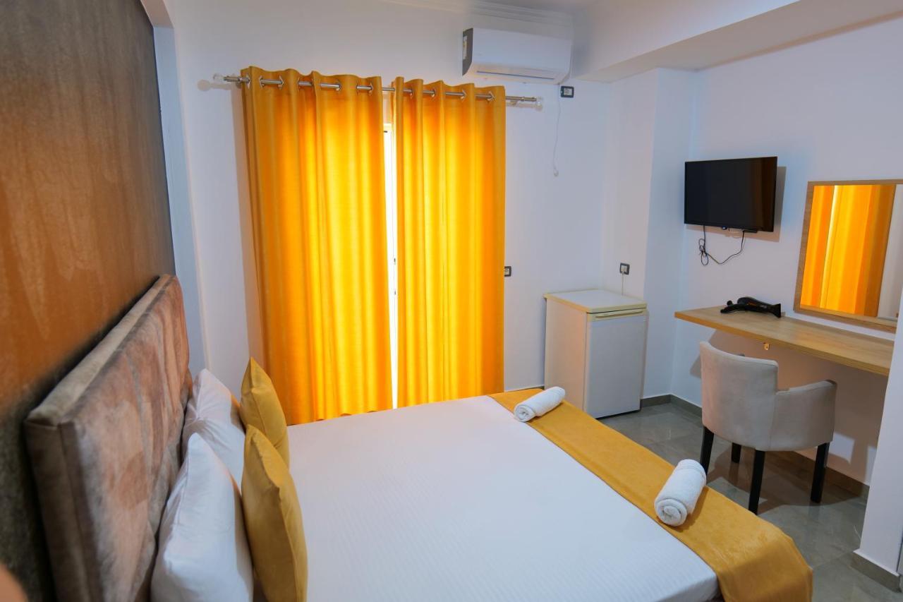 Hotel Adi-Vera Sarandë Eksteriør billede