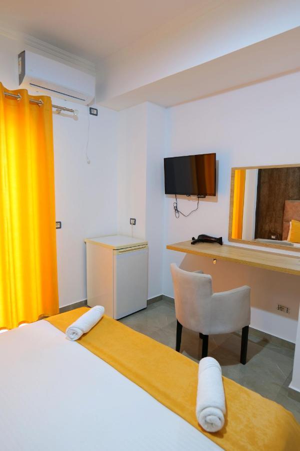 Hotel Adi-Vera Sarandë Eksteriør billede