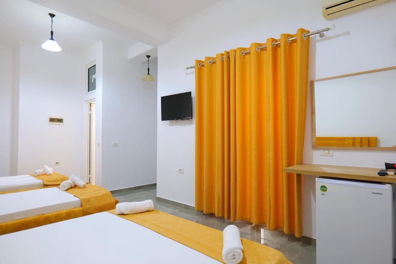 Hotel Adi-Vera Sarandë Eksteriør billede