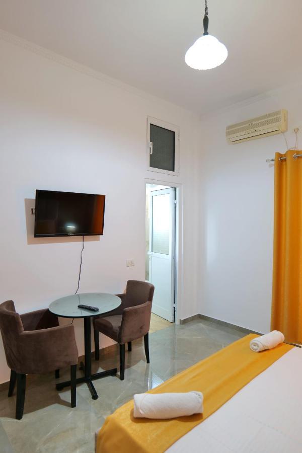 Hotel Adi-Vera Sarandë Eksteriør billede