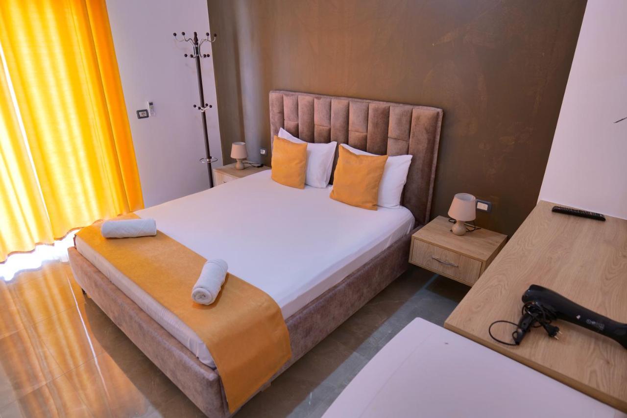 Hotel Adi-Vera Sarandë Eksteriør billede